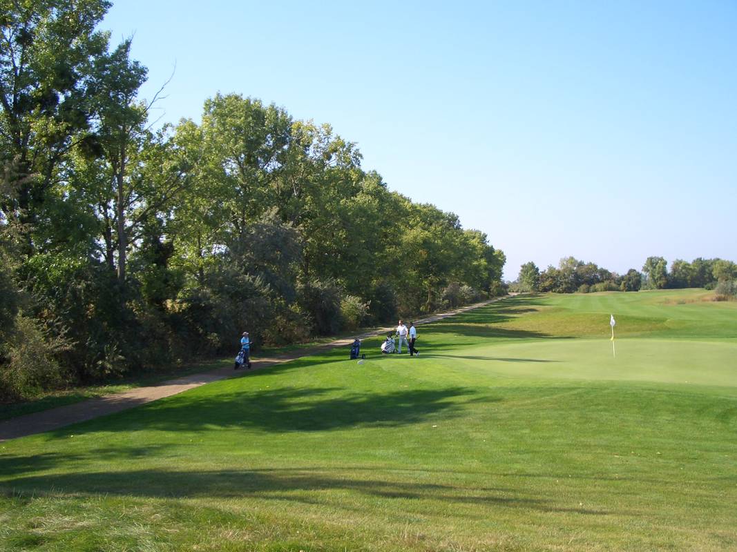 Golfclub GolfRange Wien-Schwechat 