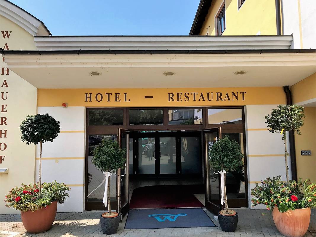hoteleingang_quer_c_wachauerhof