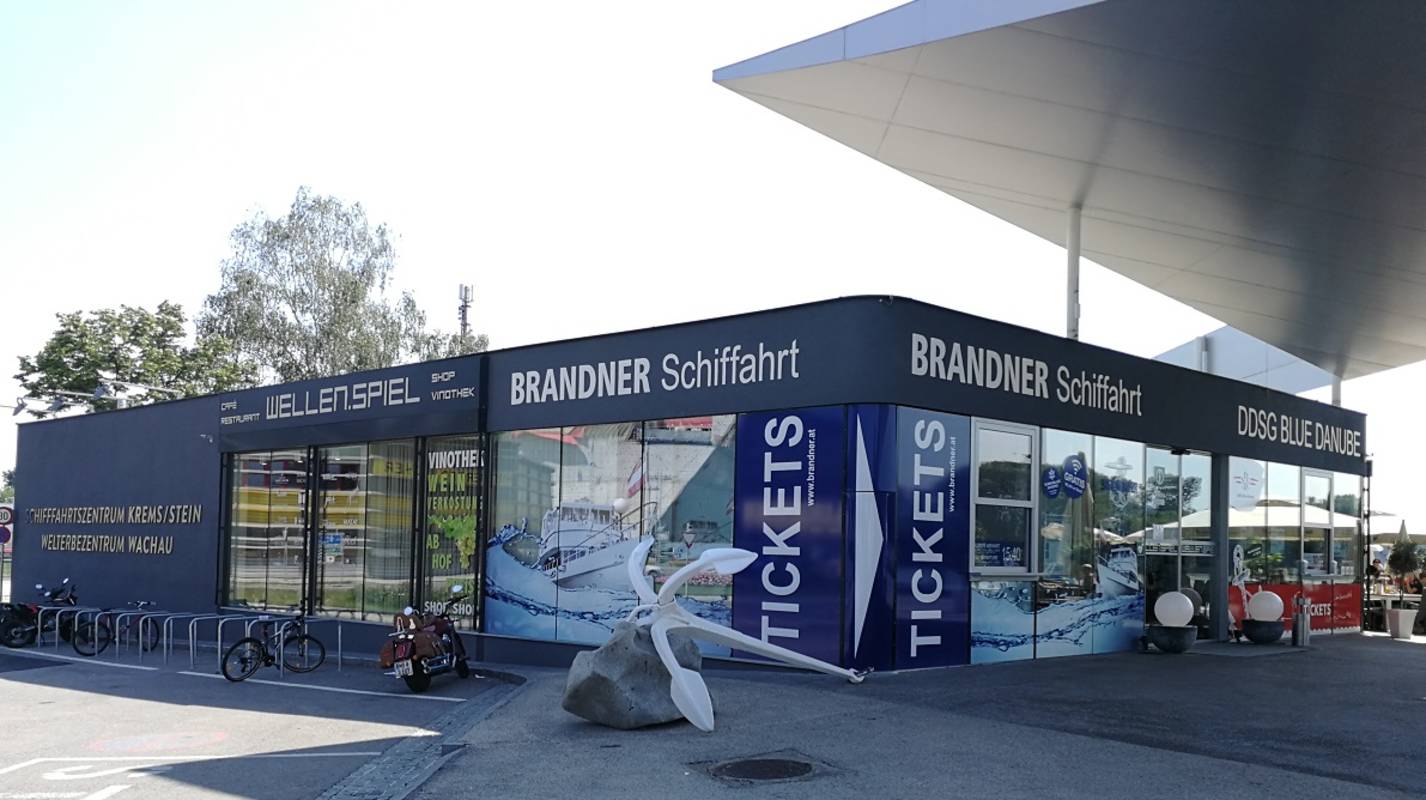 Schifffahrtszentrum und Touristinfo