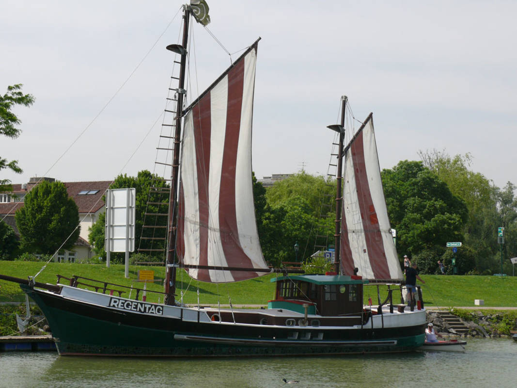 Hundertwasserschiff "Regentag"